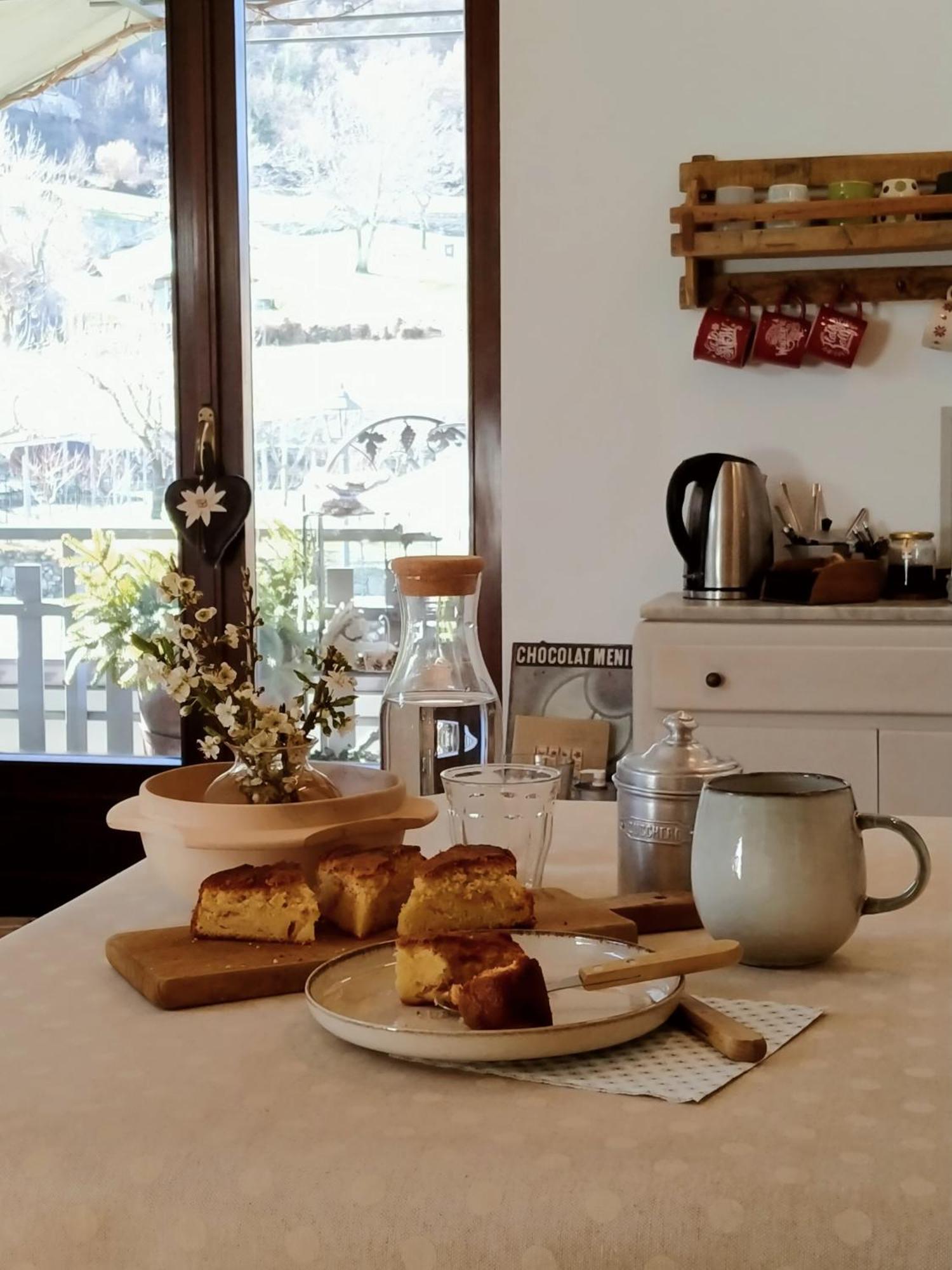 Lo Nou Bnb Pollein Екстериор снимка